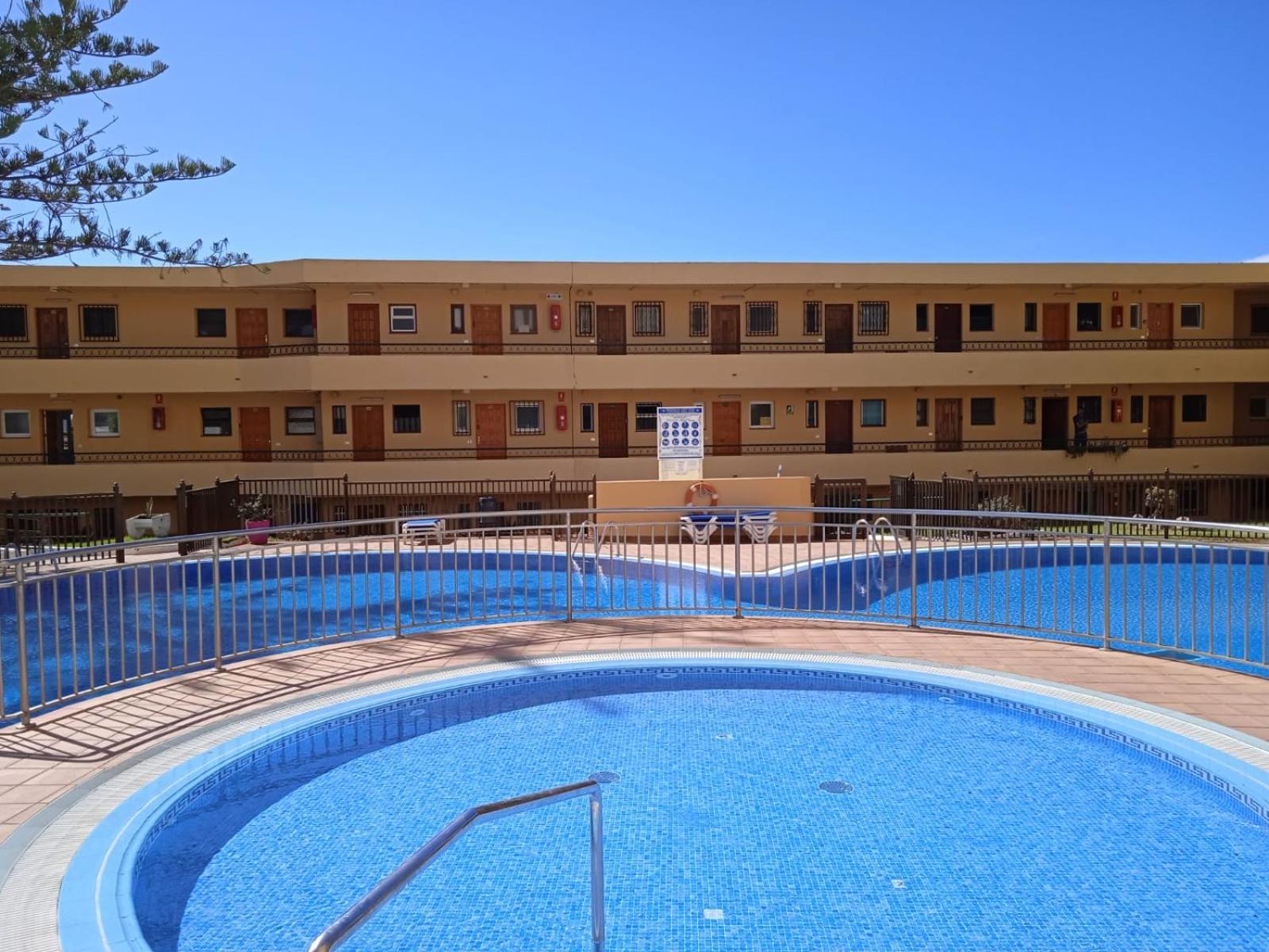 Firstline Apartment Los Cristianos Arona  Exterior foto